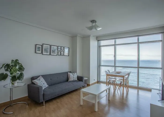 Apartamento En Primera Linea De Playa Riazor